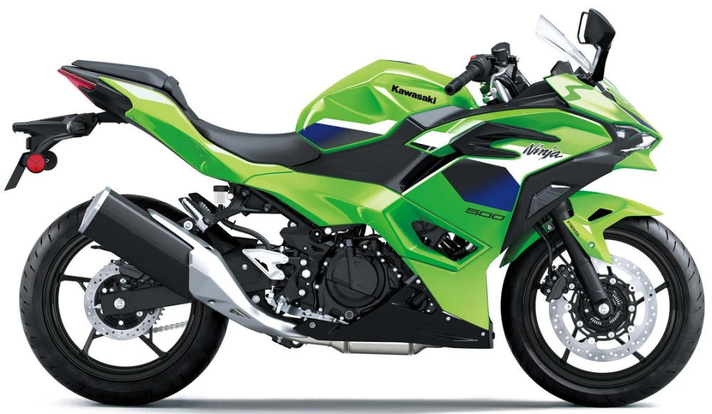 Foto de perfil del Ninja 500 SE 2027 en color verde.