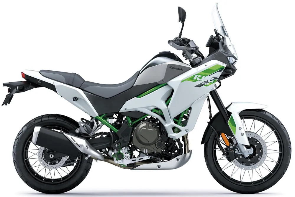 Foto de perfil del KLE 650 SE 2027 en color blanco.
