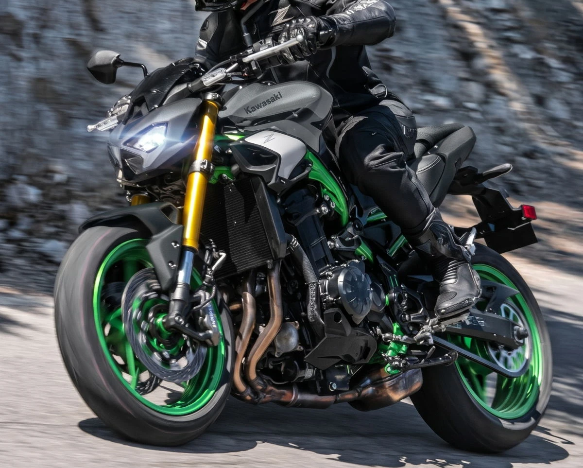 Kawasaki Z 900 SE 2027 - 1