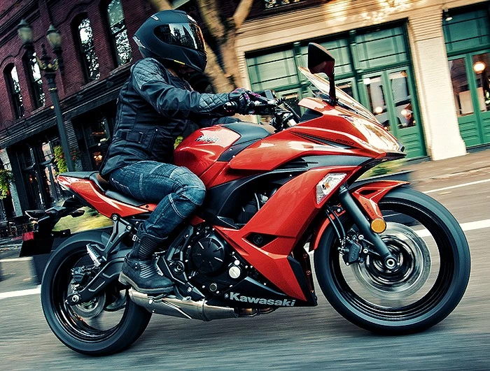 Kawasaki Ninja 650 2017 - Motorcycle specifications, reviews, photos