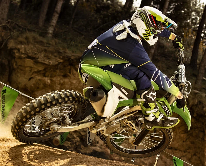 Kawasaki KX 450 F 2016 - Motorcycle specifications, reviews, photos