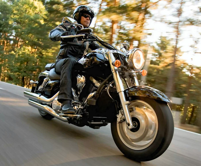 Kawasaki VN 1700 Classic 2012 - Motorcycle specifications, reviews