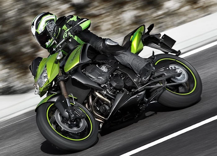 Kawasaki Z 750 R 2011 - Motorcycle specifications, reviews, photos