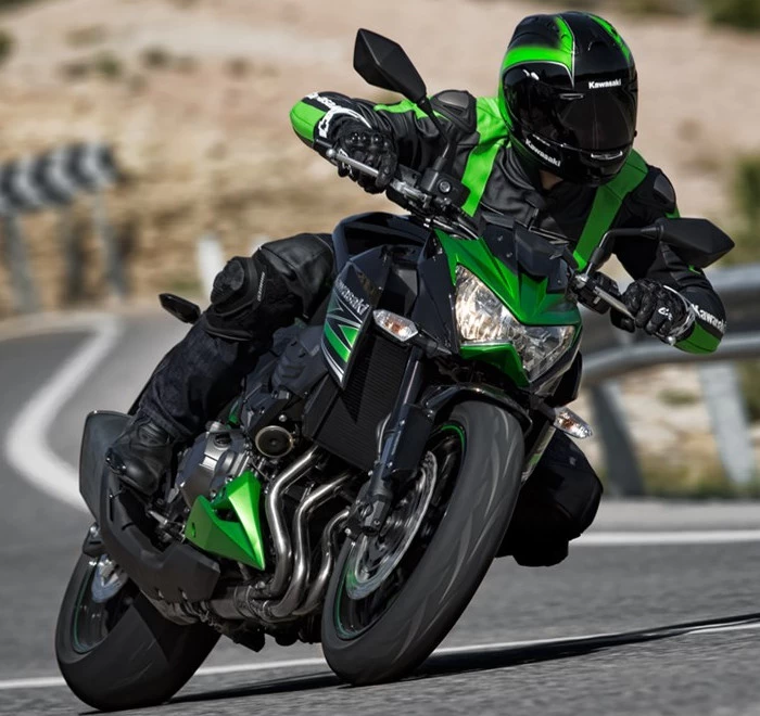 Kawasaki Z 800 2014 - Motorcycle specifications, price, reviews, used