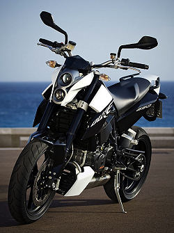 KTM 690 DUKE 3 KTM 690 DUKE 3