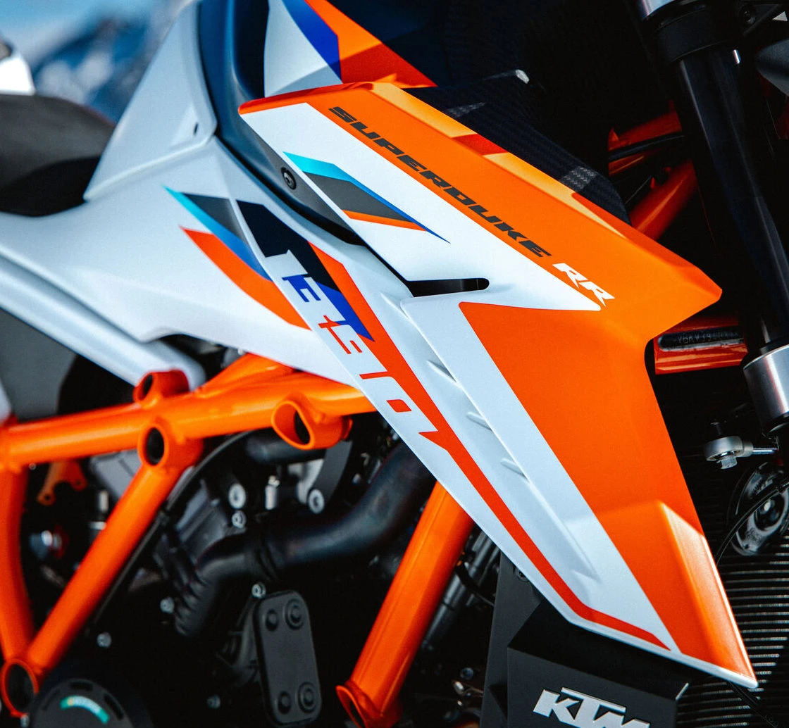 KTM Superduke 1390 RR 2026 - 15