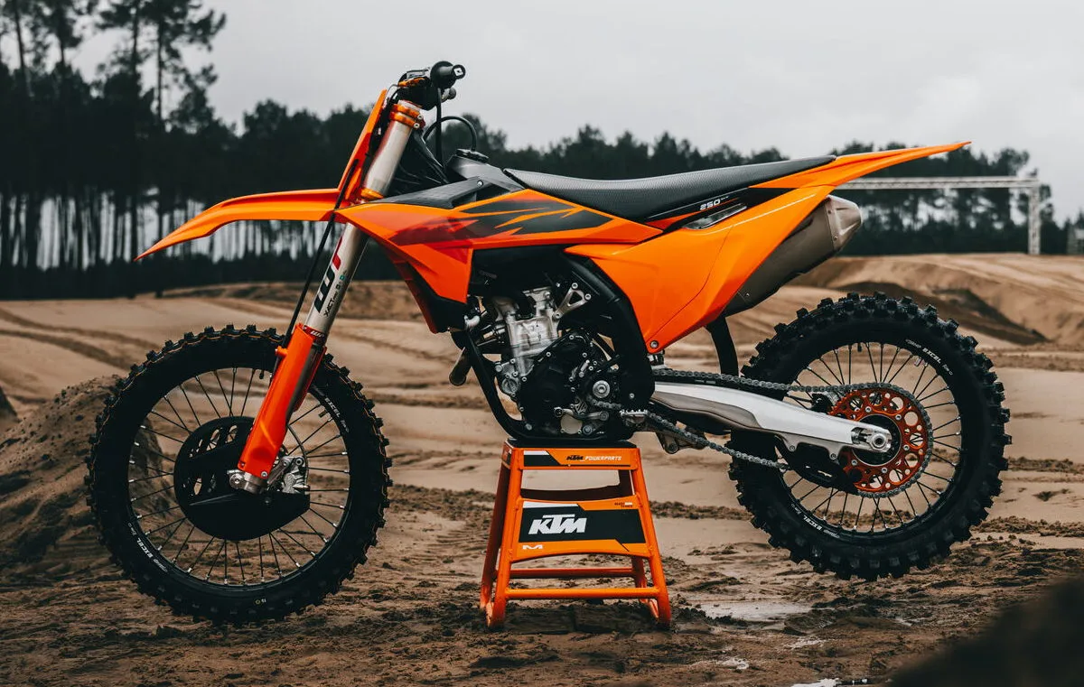 KTM 250 SX-F 2027 - 10