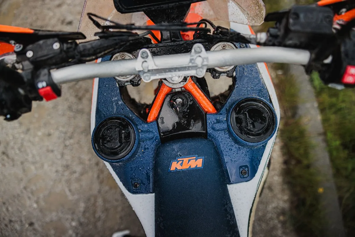 KTM 690 Rally 2027 - 16
