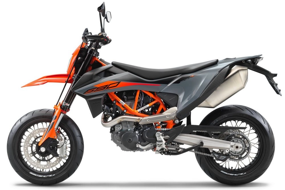 KTM 690 SMC R 2021 - 8