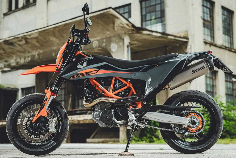 KTM 690 SMC R 2021 - 15