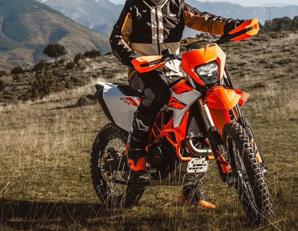 KTM 690 Enduro R 2026 - 8