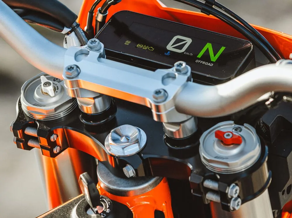 KTM 690 Enduro R 2026 - 20