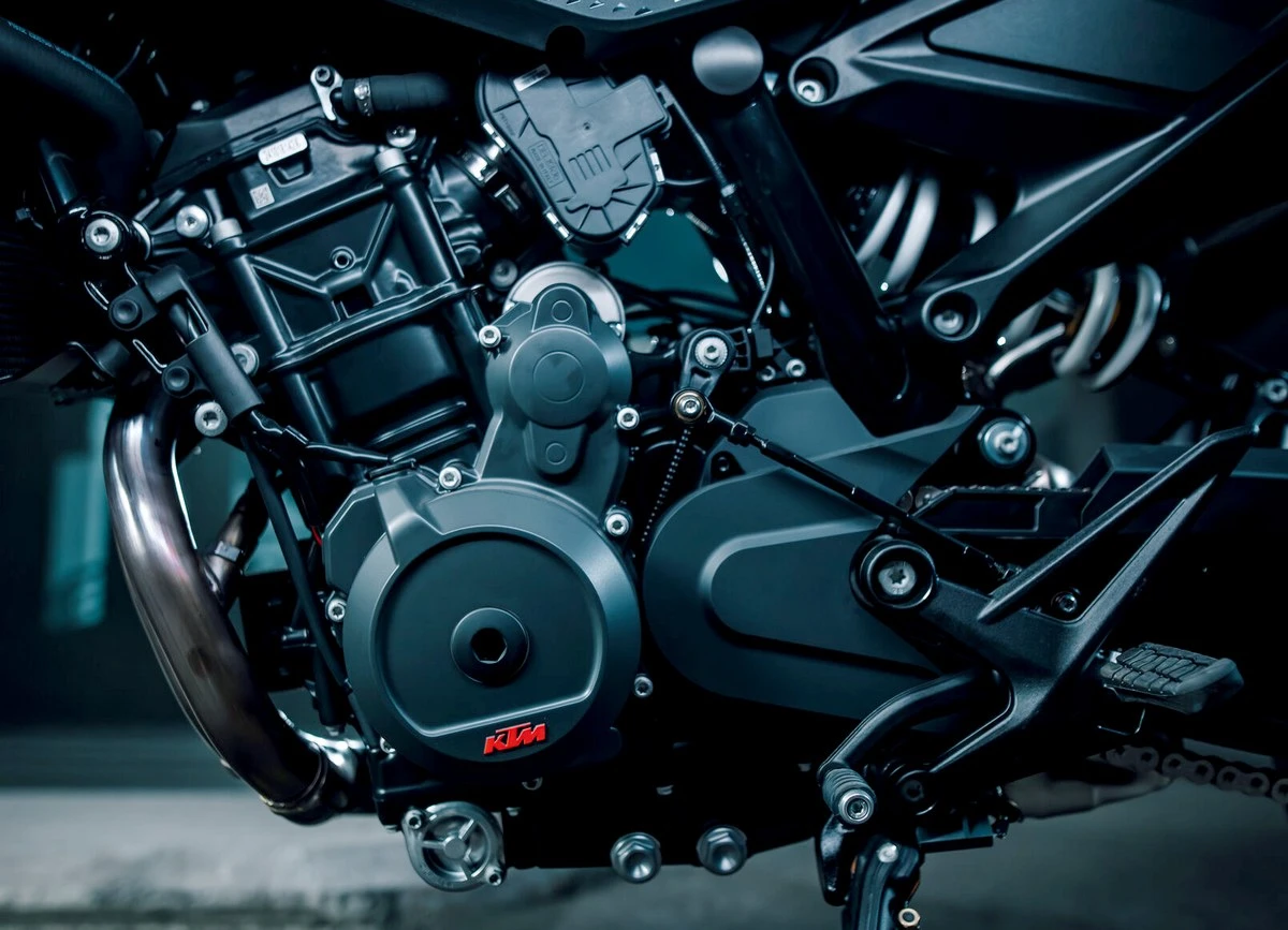 KTM 790 Duke 2027 - 4