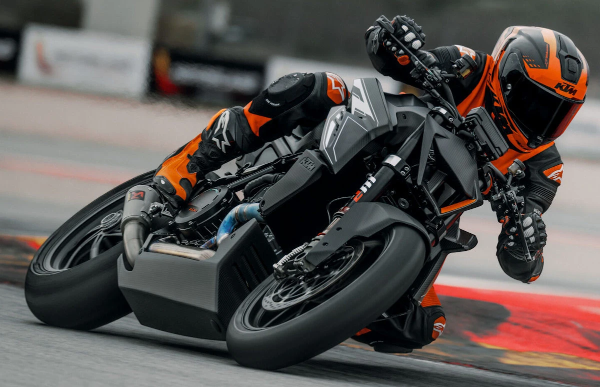 KTM Superduke 1390 RR Track 2026 - 3