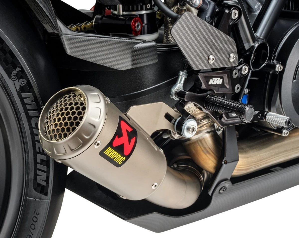 KTM Superduke 1390 RR Track 2026 - 13