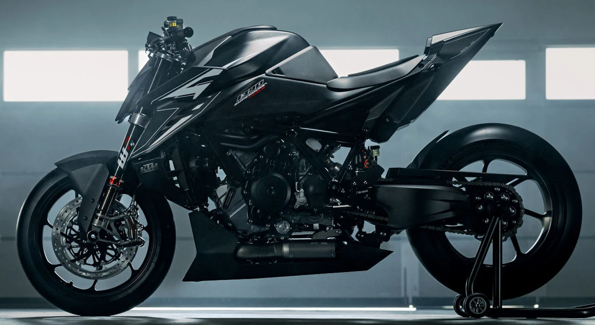 KTM Superduke 1390 RR Track 2026 - 18