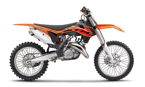 Foto de perfil del 150 SX 2014 en color indefinido.