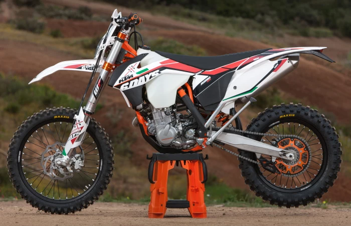 KTM 250EXC-F 6DAYS シックスデイズ　2014年式　 2014 KTM 250 EXC-F SIXDAYS - YouTube