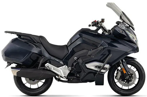 Foto de perfil del GT750 2025 en color negro.