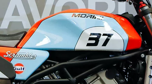 Foto de perfil del 1200 SCRAMBLER Gulf edition 2019 en color indefinido.