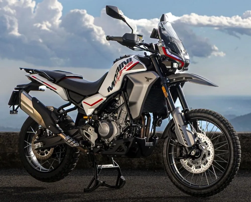 Morini 450 Alltrhike 2026 - Ficha de la moto, opinión, fotos