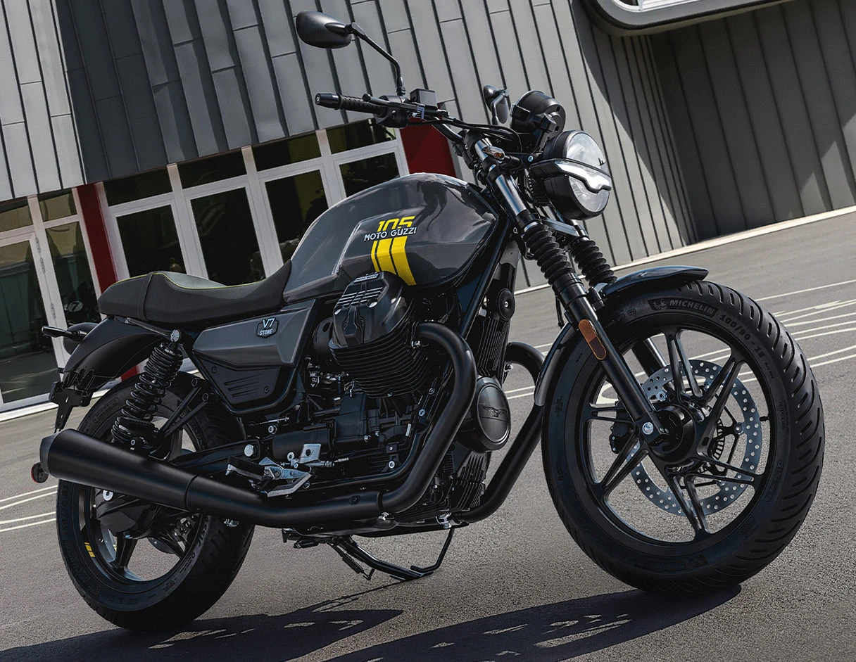 Moto-Guzzi 850 V7 Stone édition 105e anniversaire 2027 - 2