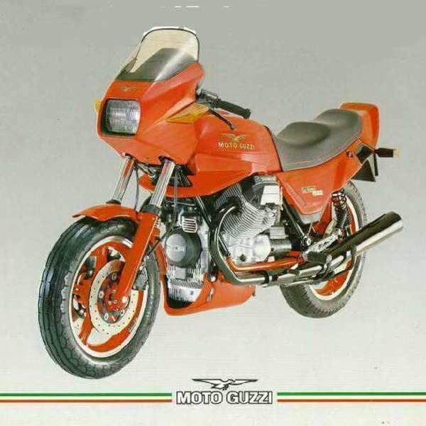 Moto Guzzi Le Mans 4