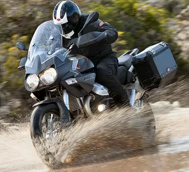 Photo de la Moto-Guzzi STELVIO 1200 8V NTX 2012