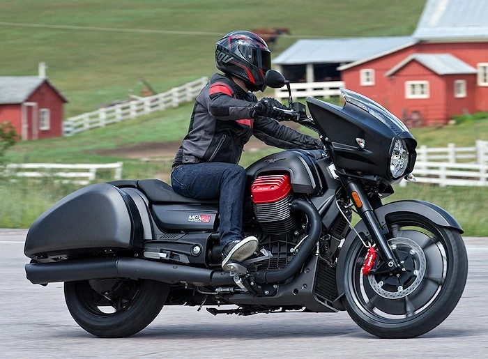 Moto-Guzzi 1400 MGX-21 Flying Fortress 2017 - Motorcycle