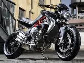 Motorcycle MV-Agusta 675 Brutale 2015