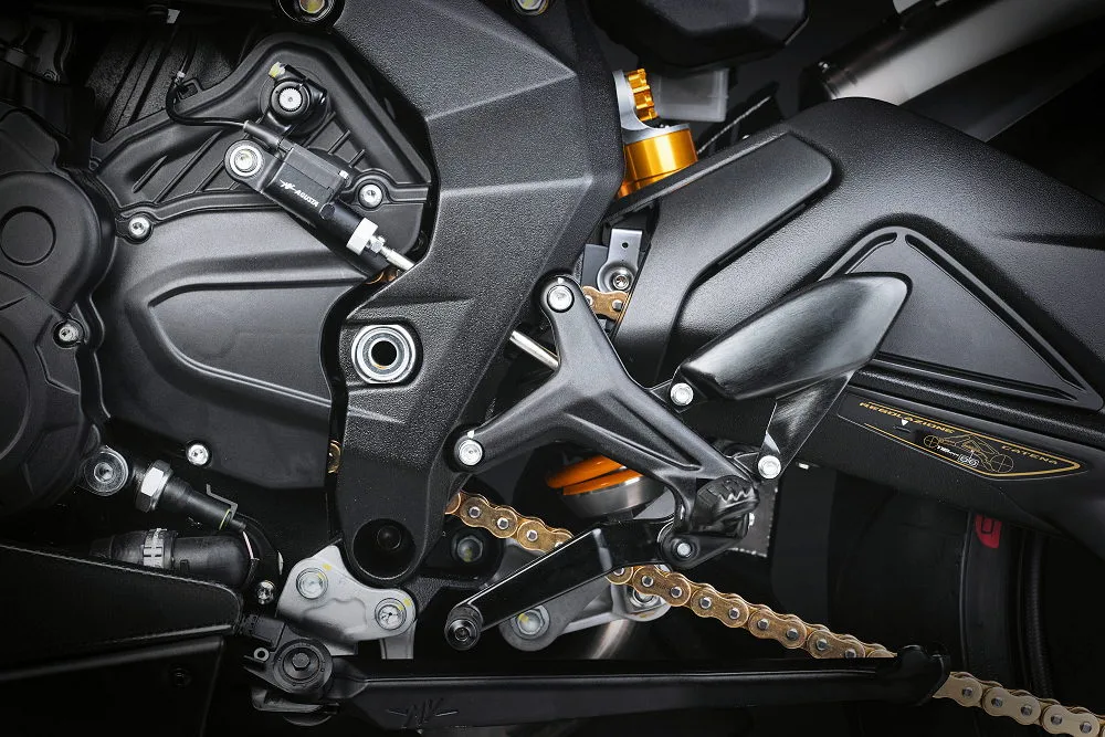 MV-Agusta F3 800 Competizione 2025 - 20