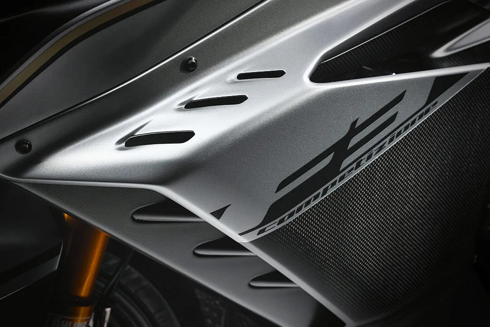 MV-Agusta F3 800 Competizione 2025 - 22