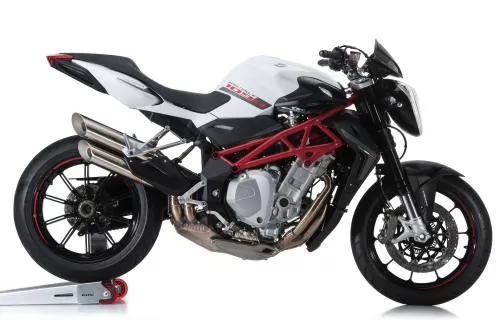 Profile photo of Brutale 1090 2015 in color not defined.