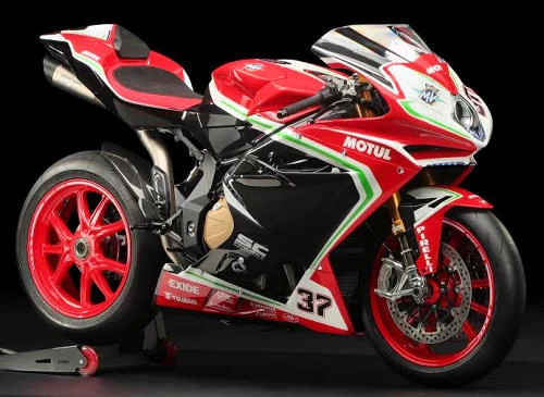 Foto de perfil del F4 1000 RC 2019 en color indefinido.