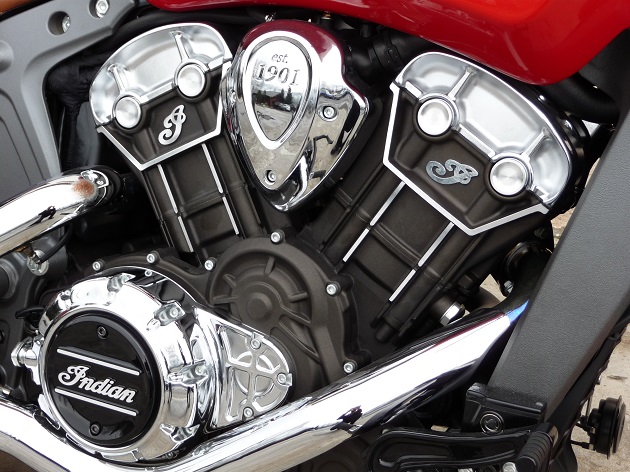 Essai de la Indian 1133 SCOUT 2016