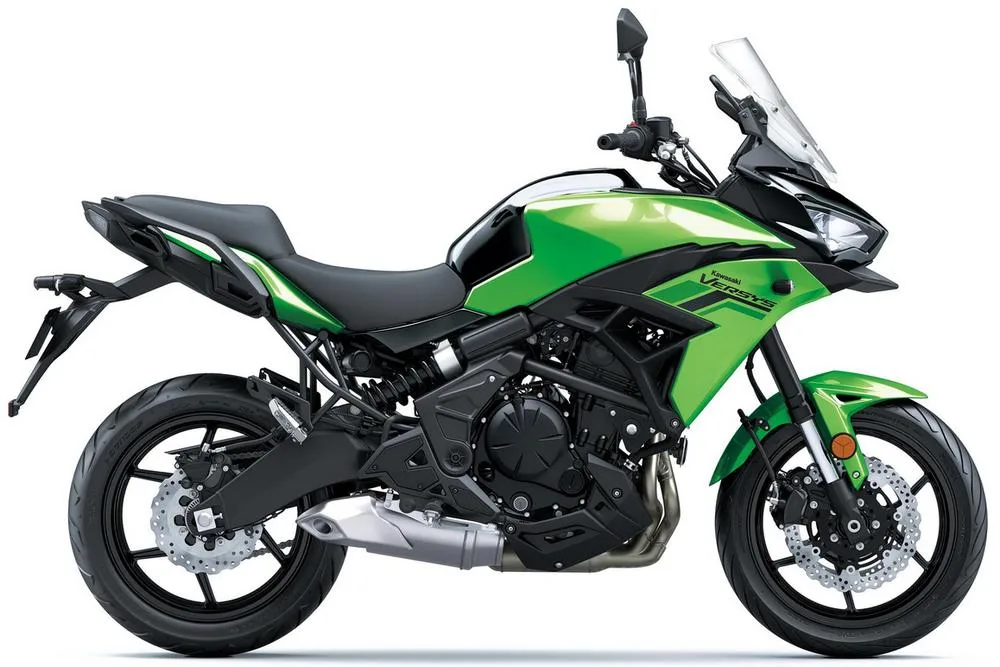 Kawasaki 2027 : tous les nouveaux coloris, et une Versys 900 ?