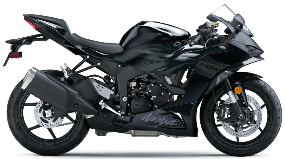 Kawasaki 2027 : tous les nouveaux coloris, et une Versys 900 ?