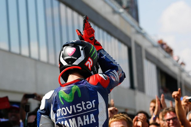 MotoGP - Lorenzo choisit les casques français SHARK.