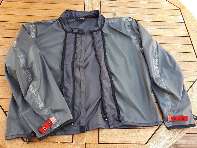 Essai V-Street Air Flow. Un blouson qui ne manque pas d'air.
