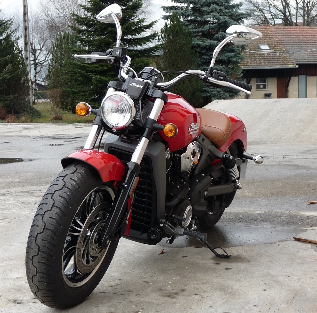 Essai de la Indian 1133 SCOUT 2016