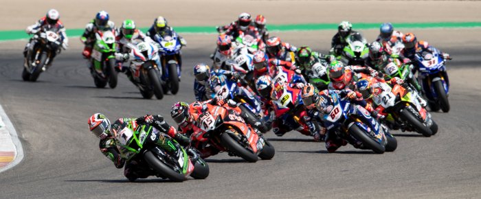 World Superbike à Aragon - départ de la course WSBK - Rea et Redding dominent à Aragon.