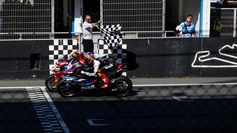 Arrivee-superpole-record-estoril-2024