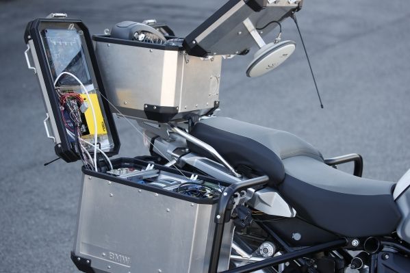 Une BMW R 1200 GS autonome et sans pilote.