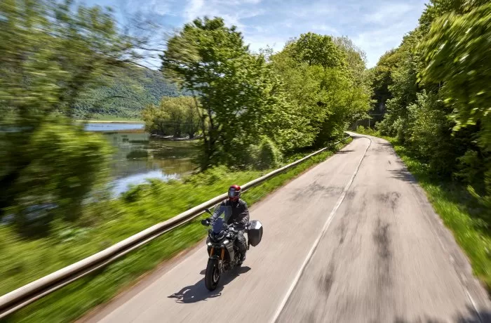Essai du pneu Sport Touring Bridgestone T32