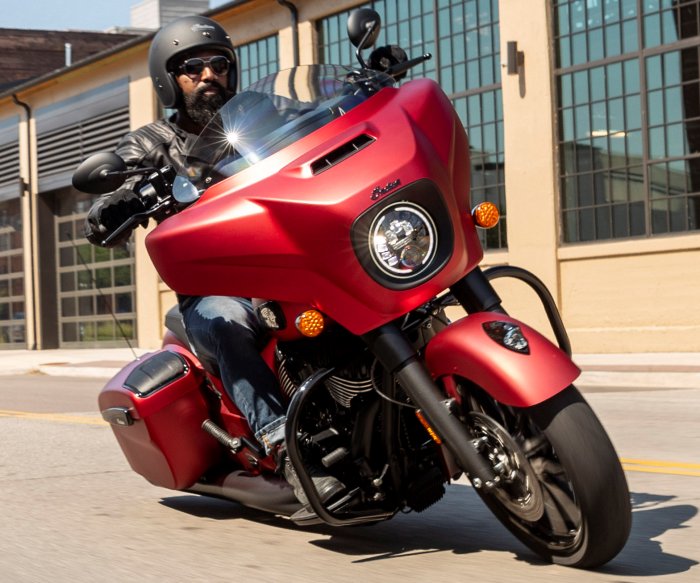 Indian Chieftain Dark Horse 2021 Indian dévoile la majeure partie de sa gamme 2021.