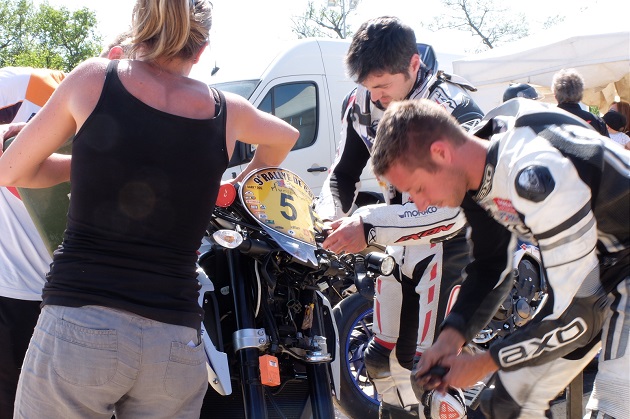 Rallye Moto Tour - Velardi confirme en Corse.