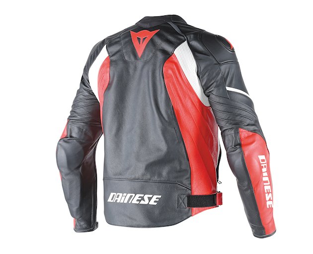 Dainese présente ses premières nouveautés 2016.