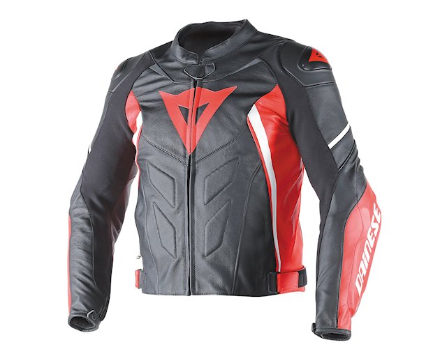 Dainese présente ses premières nouveautés 2016.