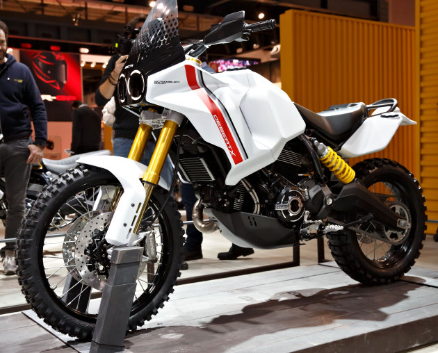 Ducati Scrambler concept Desert X