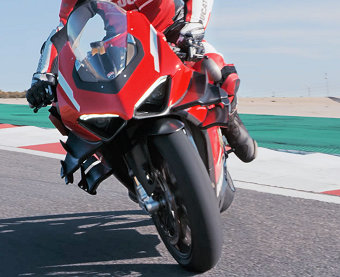 Ducati 1000 Superleggera V4